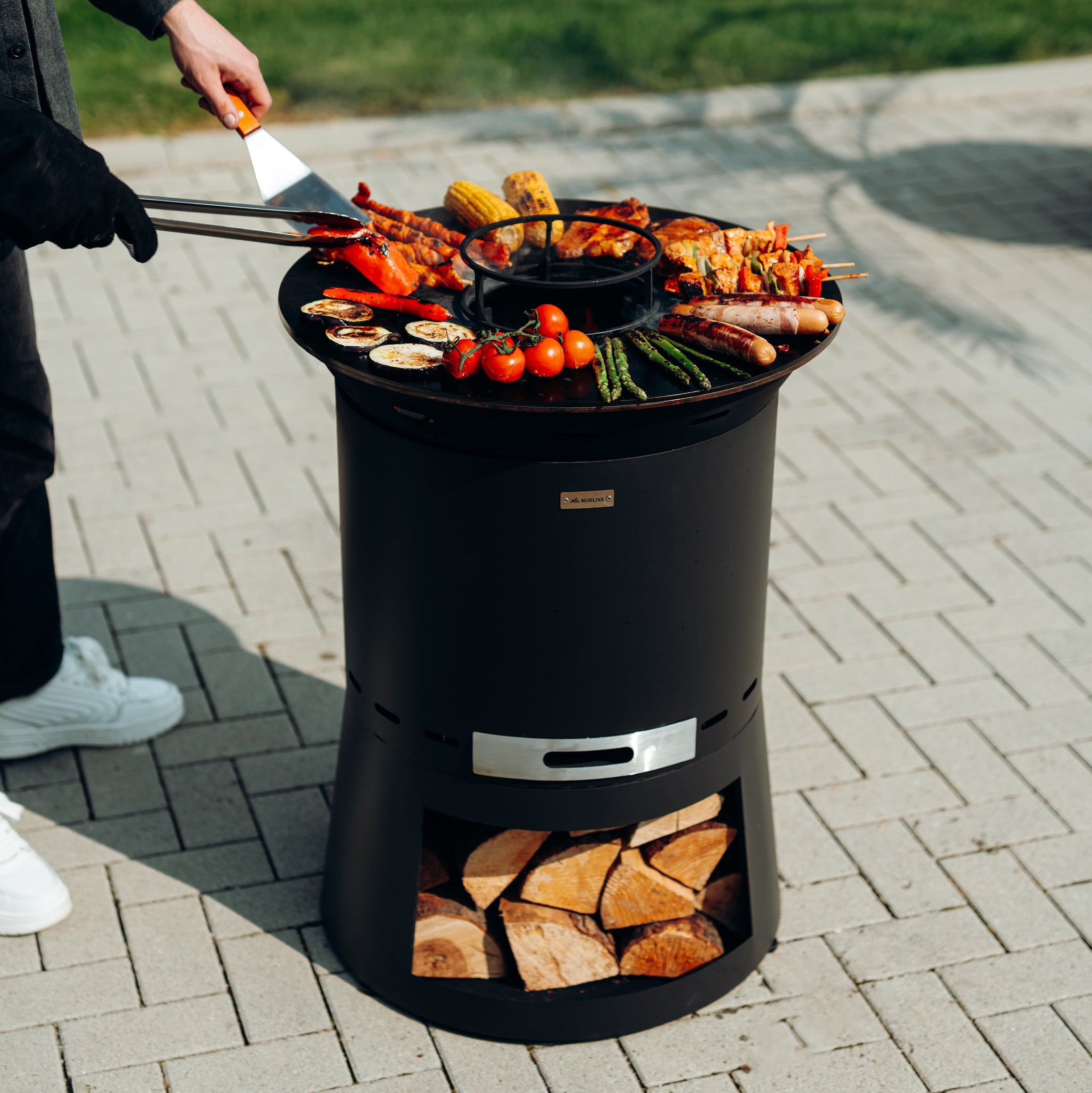 Set: Skara Pluss + Deksel + Feuerplatten-Grill + Pizzaoven-opzetstuk