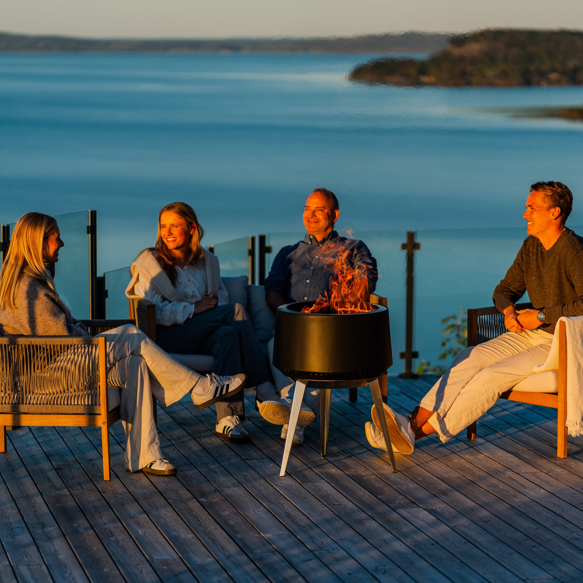 Set: Juna Pluss + deksel + gietijzeren grillrooster